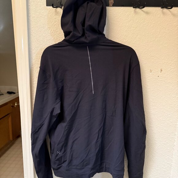 Lululemon Athletica Black Cross Chill Half Zip - Small S Jacket Sweater Nike - Picture 2 of 2